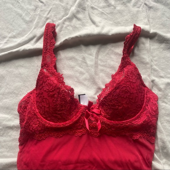 red lace lingerie tank top - Picture 3 of 4